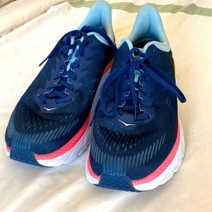 HOKA ONE ONE Clifton 7 Womens Shoes Size 10D (Wide)